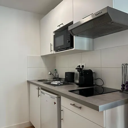 Logement 6 Parking Prive Gratuit Sous Video Surveillance