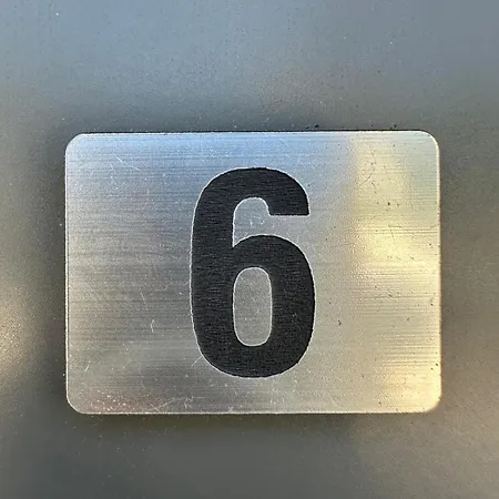 6 Parking Gratuit * Poitiers